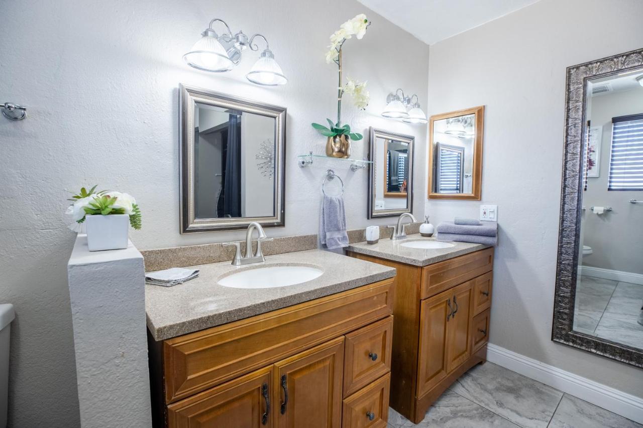 1800 Sqft House W/Heated Pool Spa 13Min From Strip Βίλα Λας Βέγκας Εξωτερικό φωτογραφία