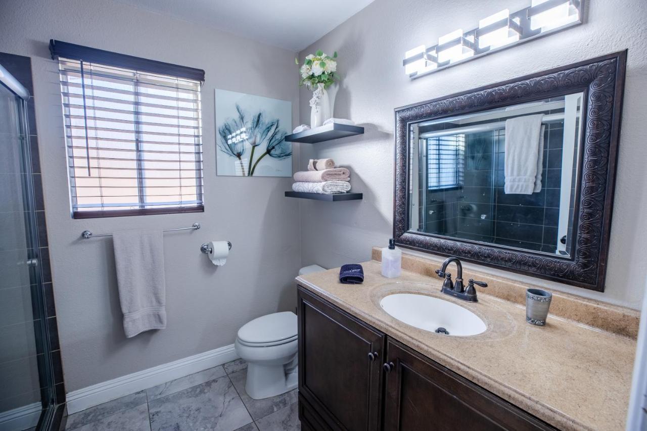 1800 Sqft House W/Heated Pool Spa 13Min From Strip Βίλα Λας Βέγκας Εξωτερικό φωτογραφία
