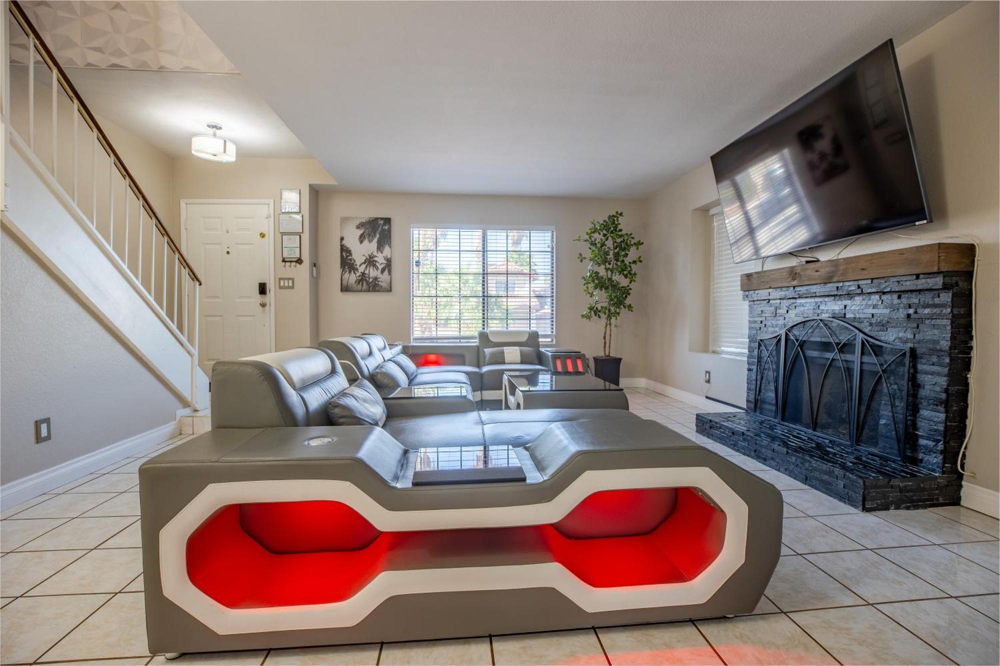 1800 Sqft House W/Heated Pool Spa 13Min From Strip Βίλα Λας Βέγκας Εξωτερικό φωτογραφία