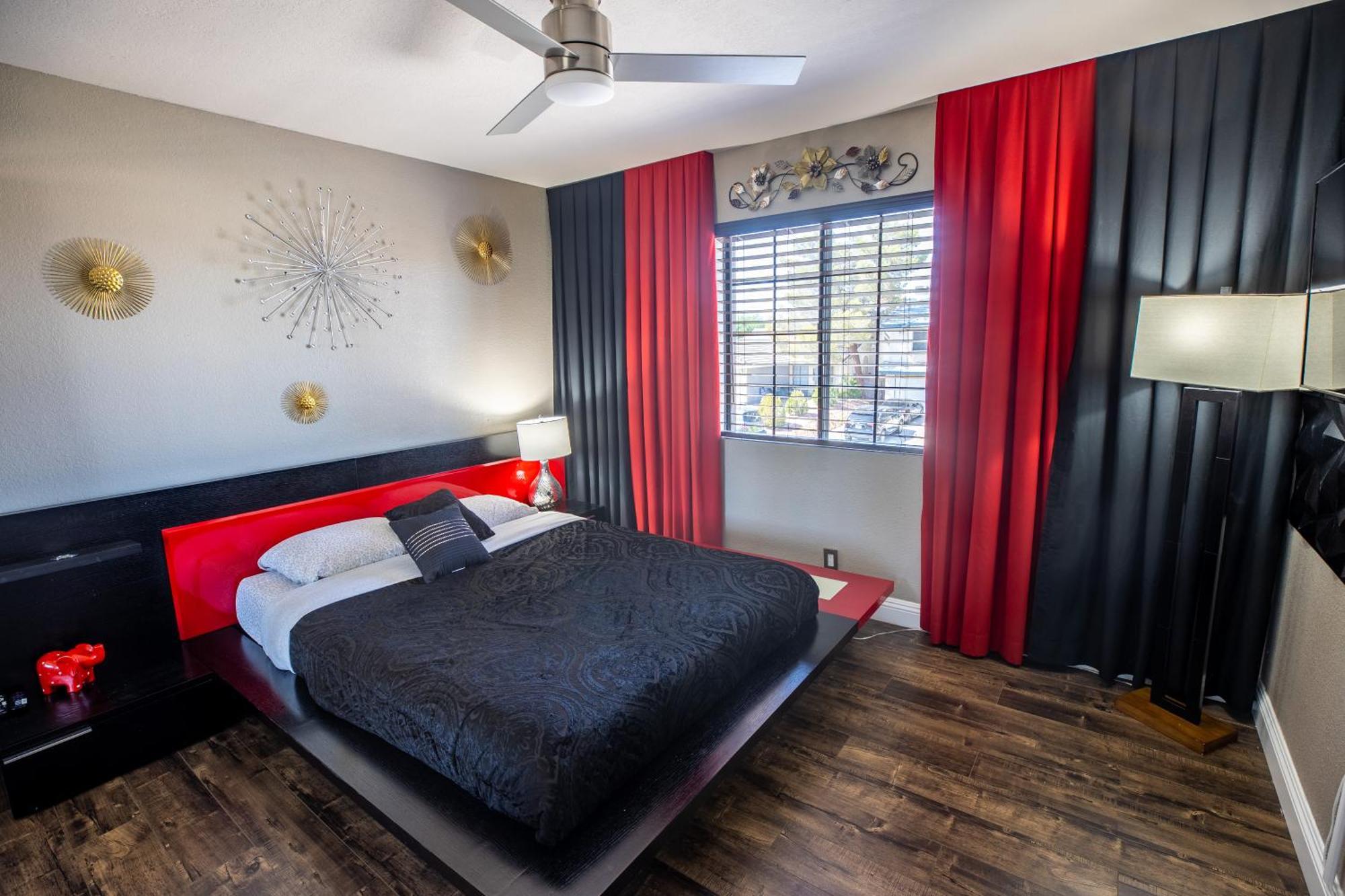 1800 Sqft House W/Heated Pool Spa 13Min From Strip Βίλα Λας Βέγκας Εξωτερικό φωτογραφία