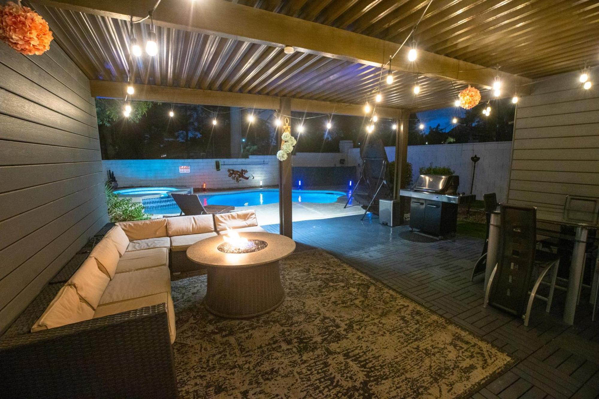 1800 Sqft House W/Heated Pool Spa 13Min From Strip Βίλα Λας Βέγκας Εξωτερικό φωτογραφία